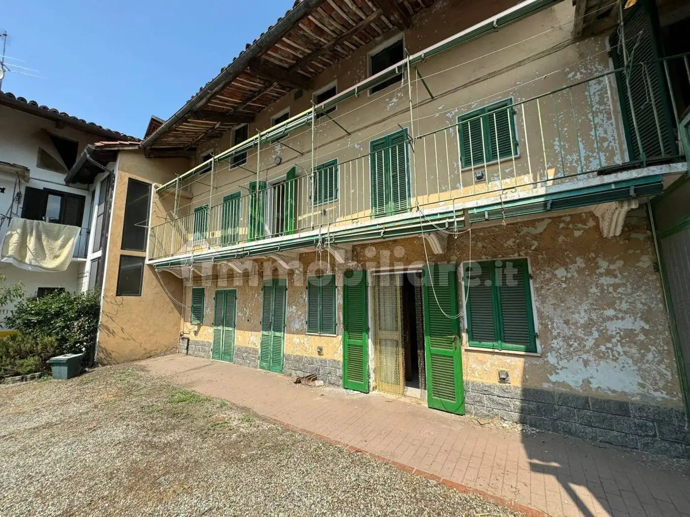 Casa indipendente in vendita a Albiano d'Ivrea