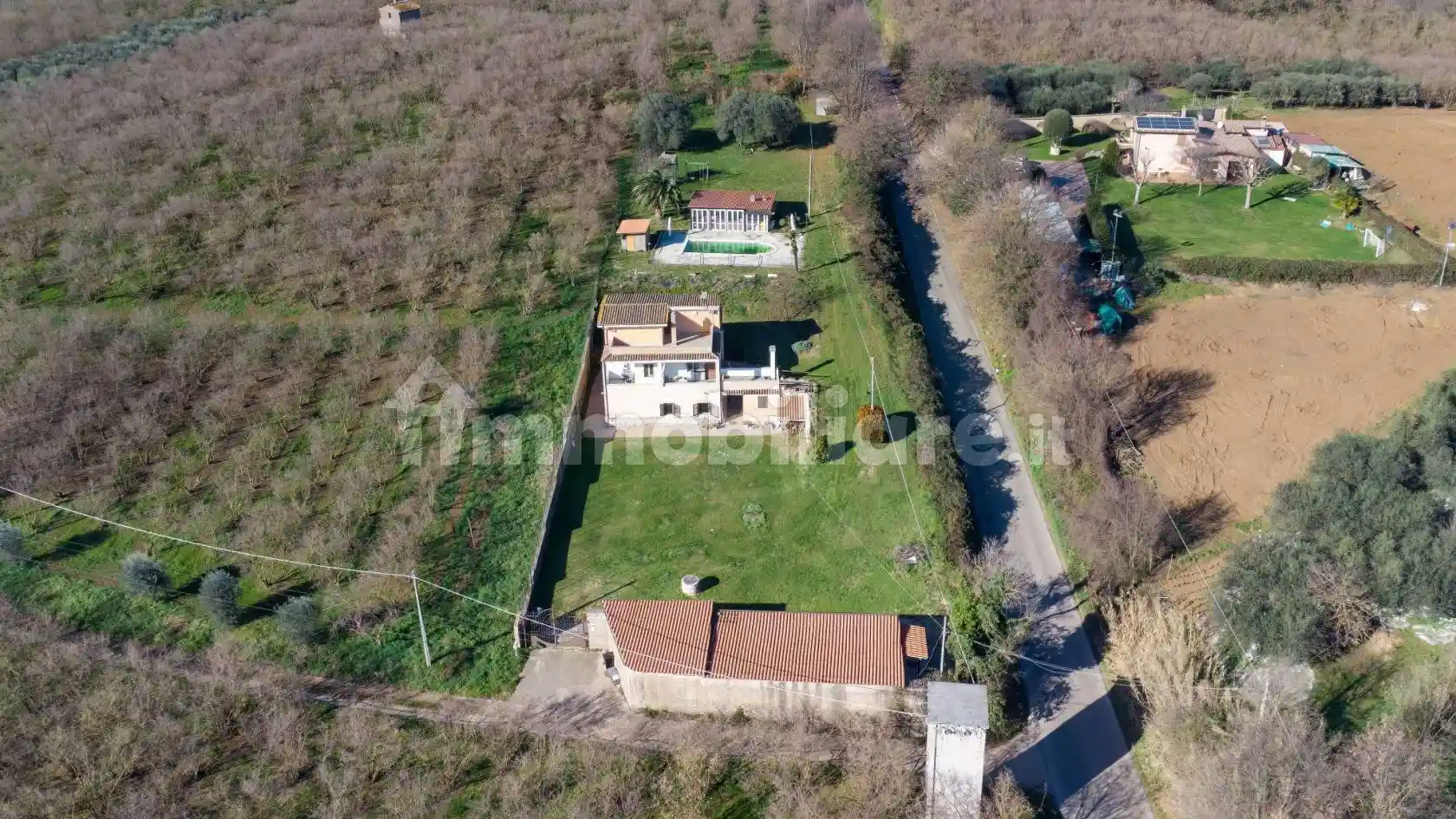 Villa in vendita a Caprarola