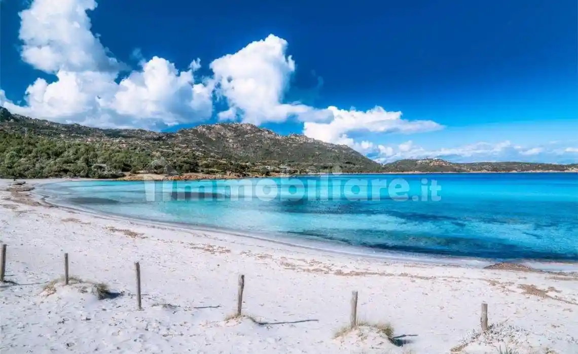 Appartamento in vendita a Arzachena