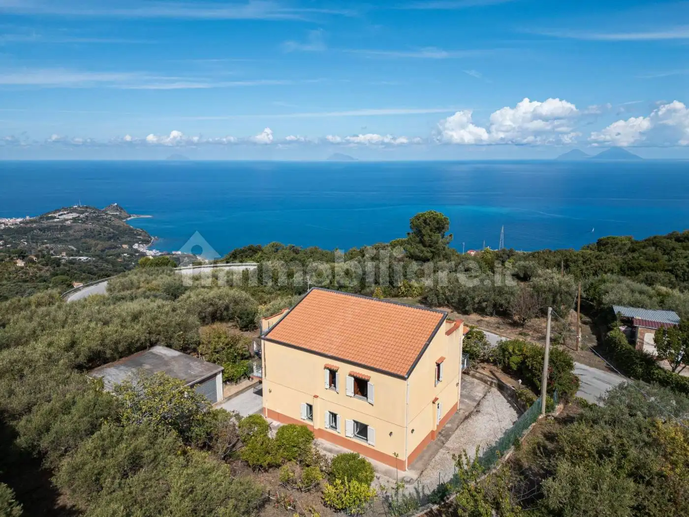 Villa in vendita a Naso