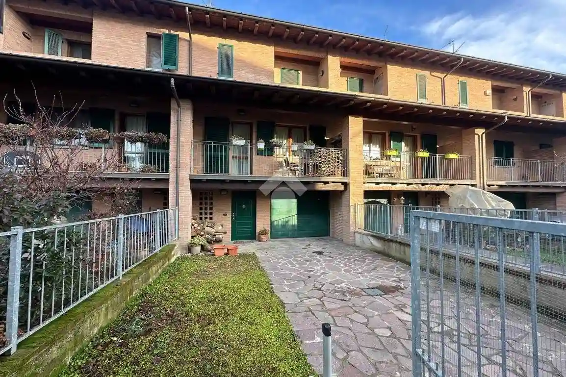 Villetta a schiera - foto 2