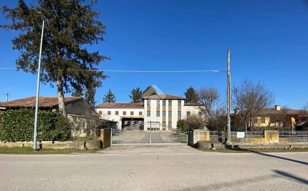 Casa indipendente in vendita a Castello di Godego