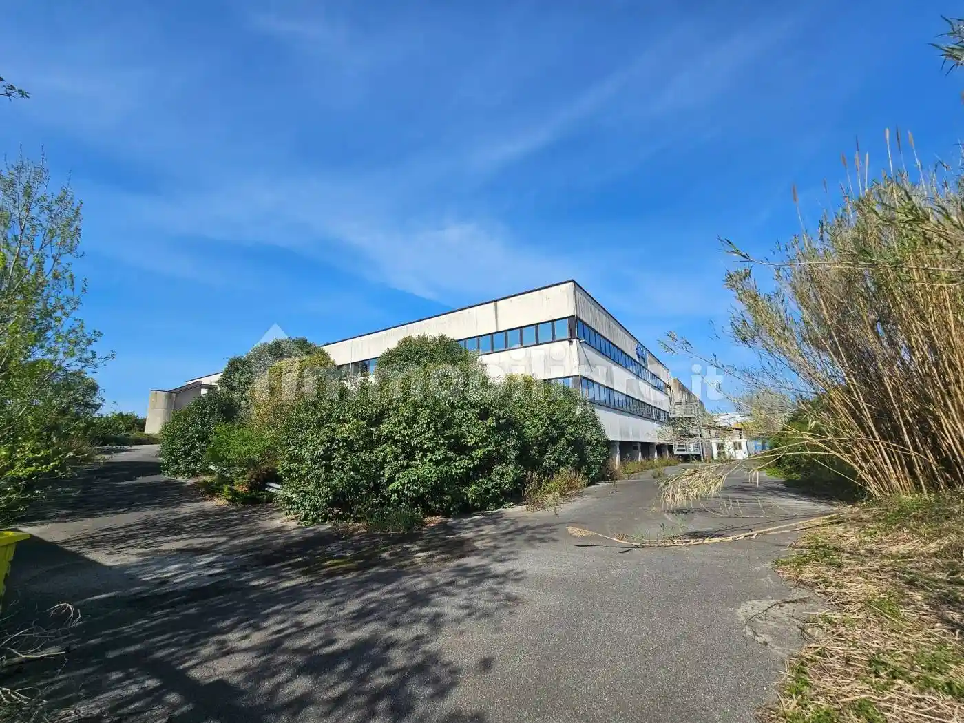 Palazzo - Edificio in vendita a Santo Stefano di Magra