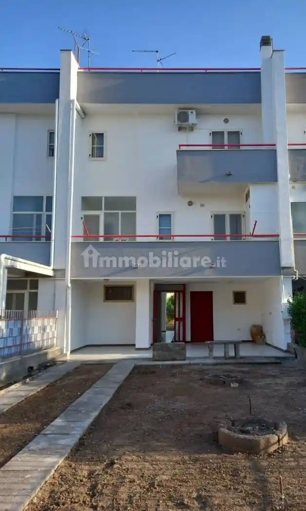 Villa a schiera via Rosa Luxemburg 24, Centro, Bernalda - foto 2