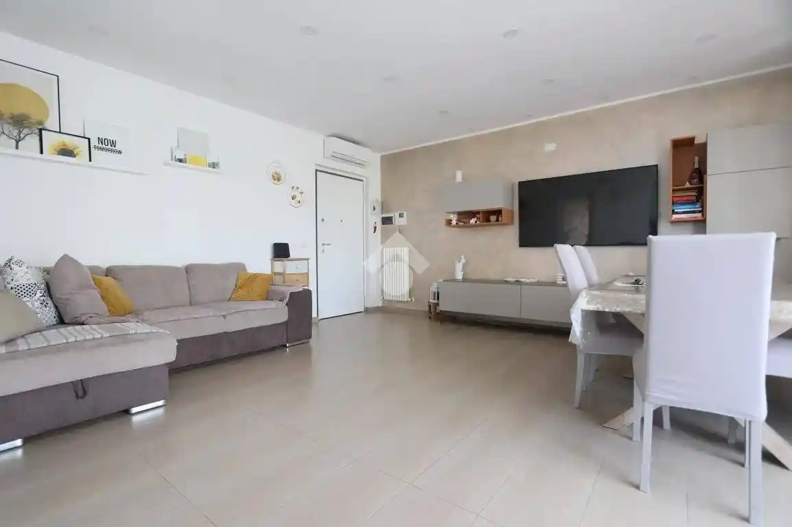 Trilocale via Don Milani 26, Centro, Alba Adriatica - foto 5