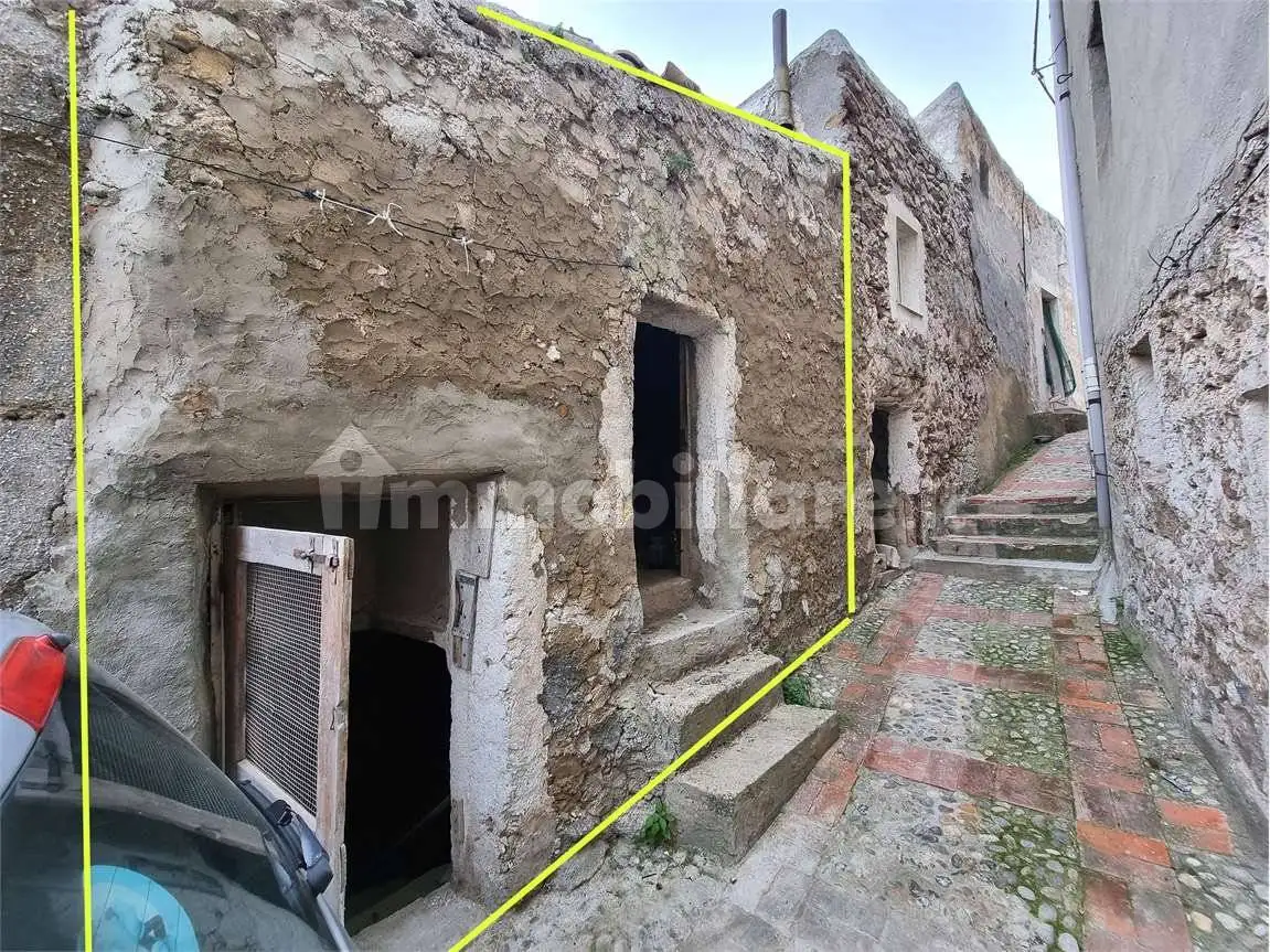 Casa indipendente in vendita a Sutera