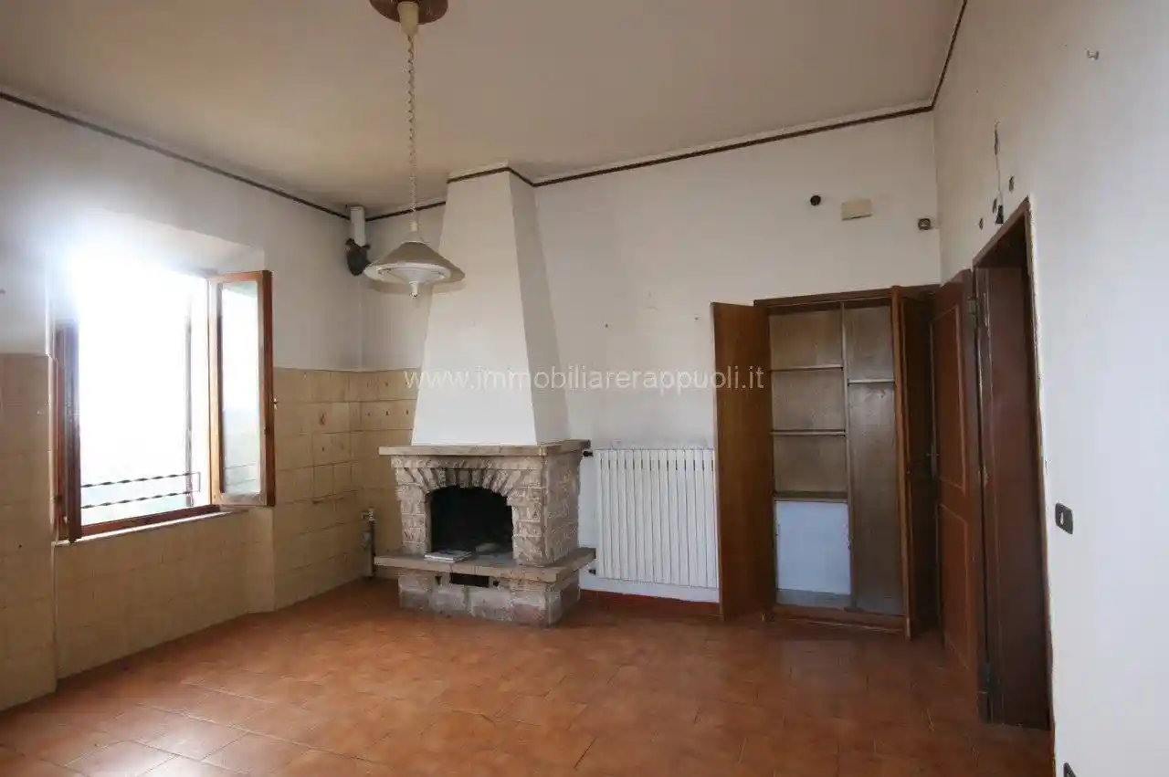 Casa indipendente in vendita a Sinalunga