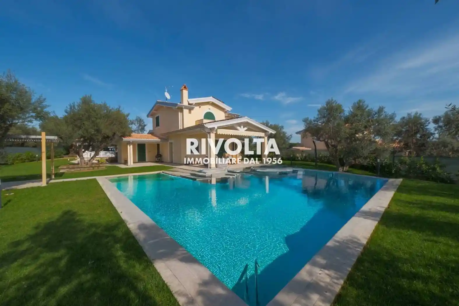 Villa in vendita a Formello