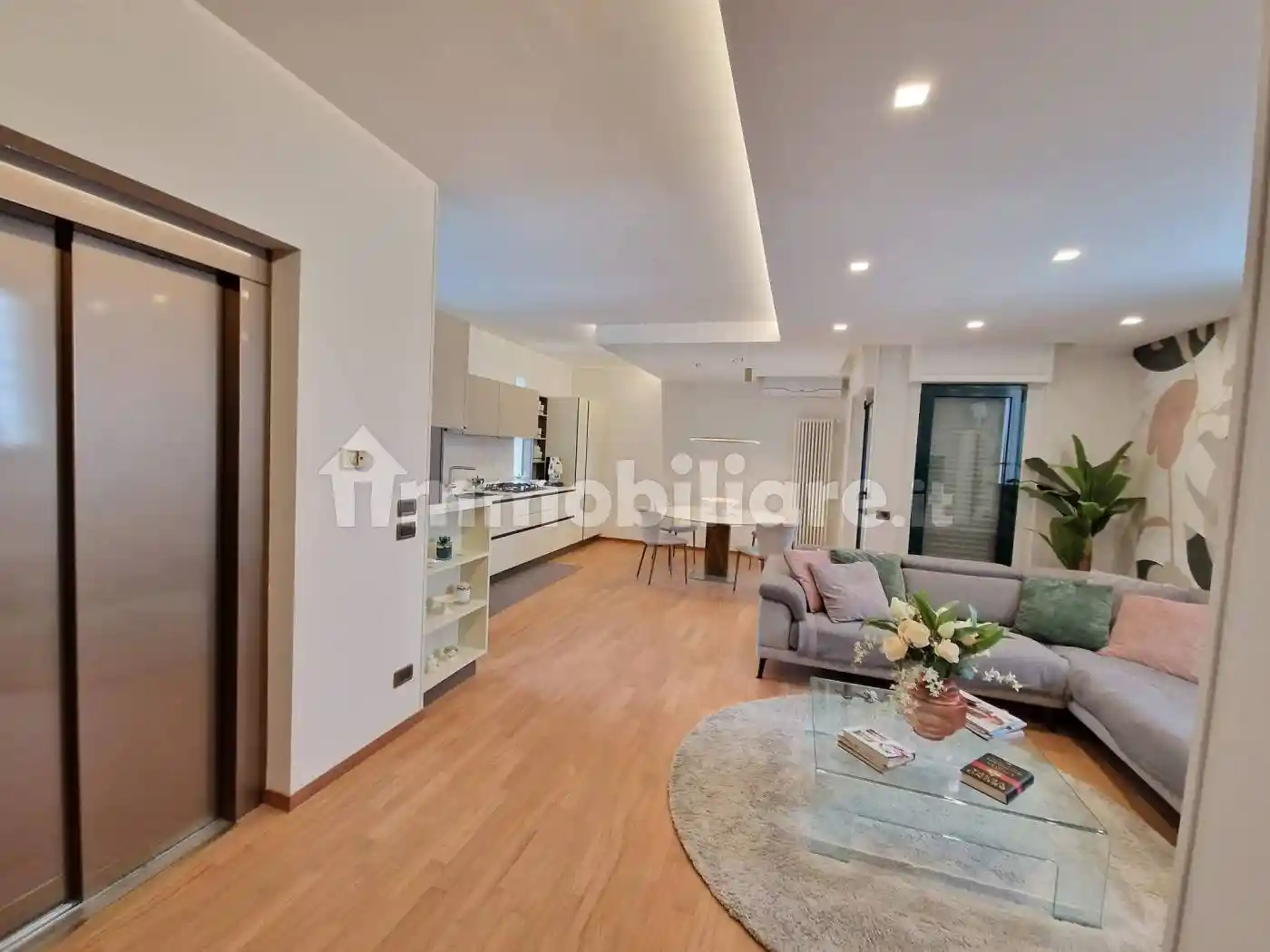 Villa in vendita a Latina