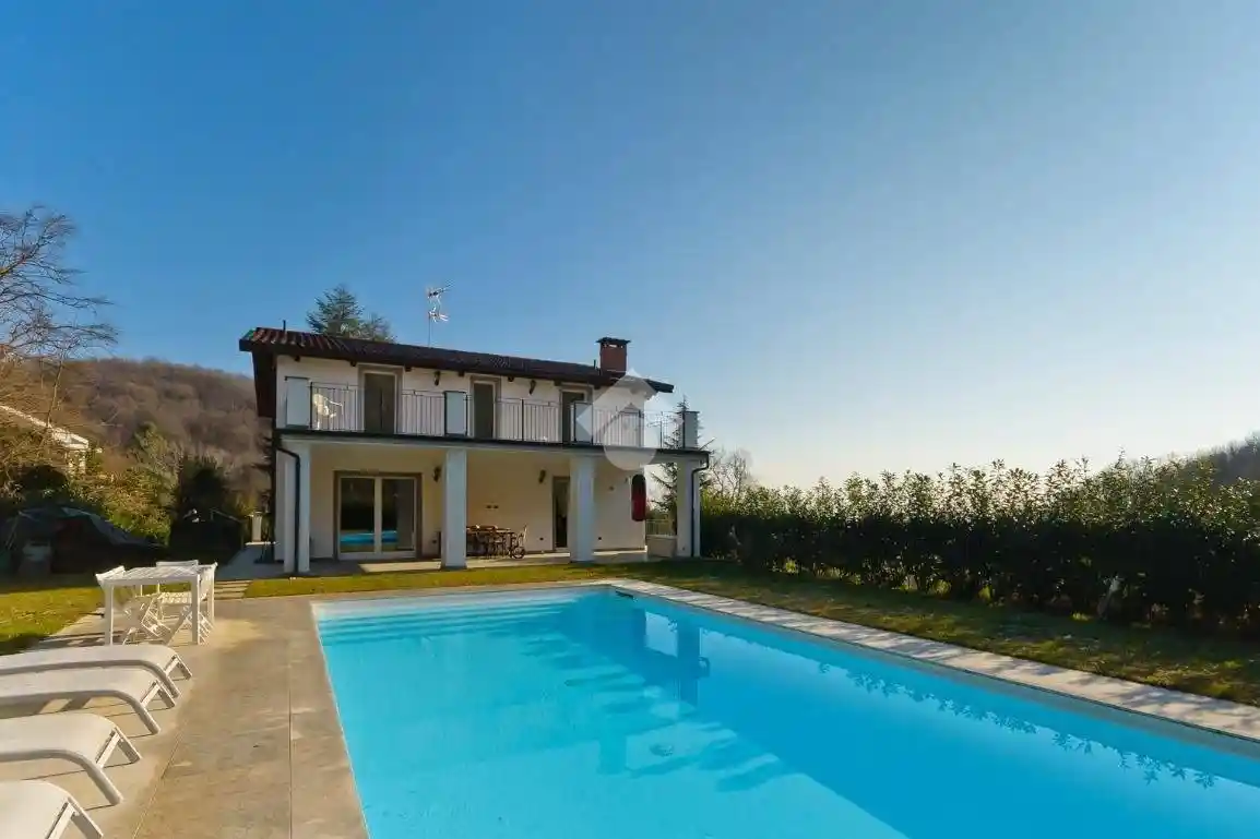 Villa in vendita a Pecetto Torinese