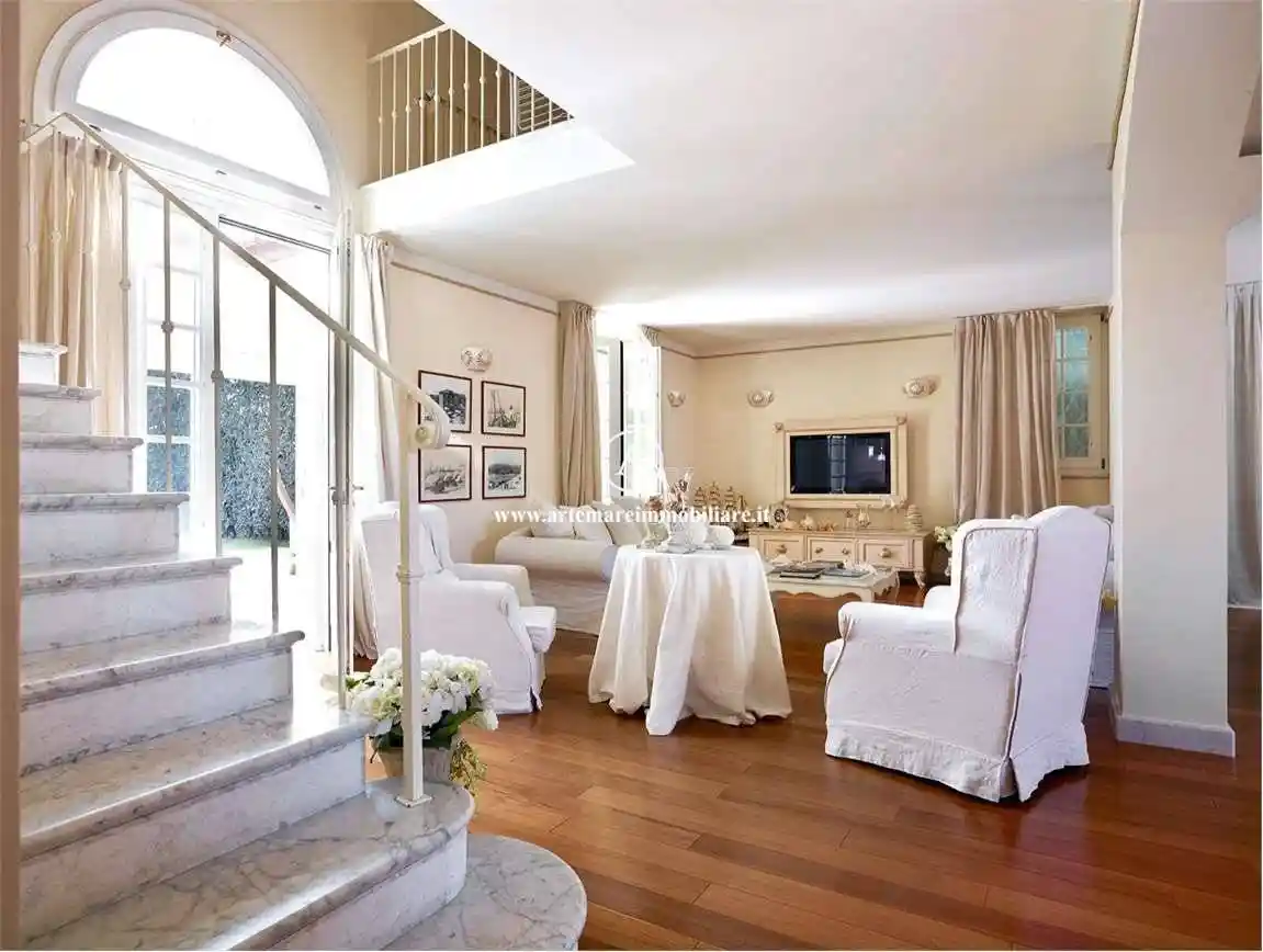 Villa in affitto a Forte dei Marmi