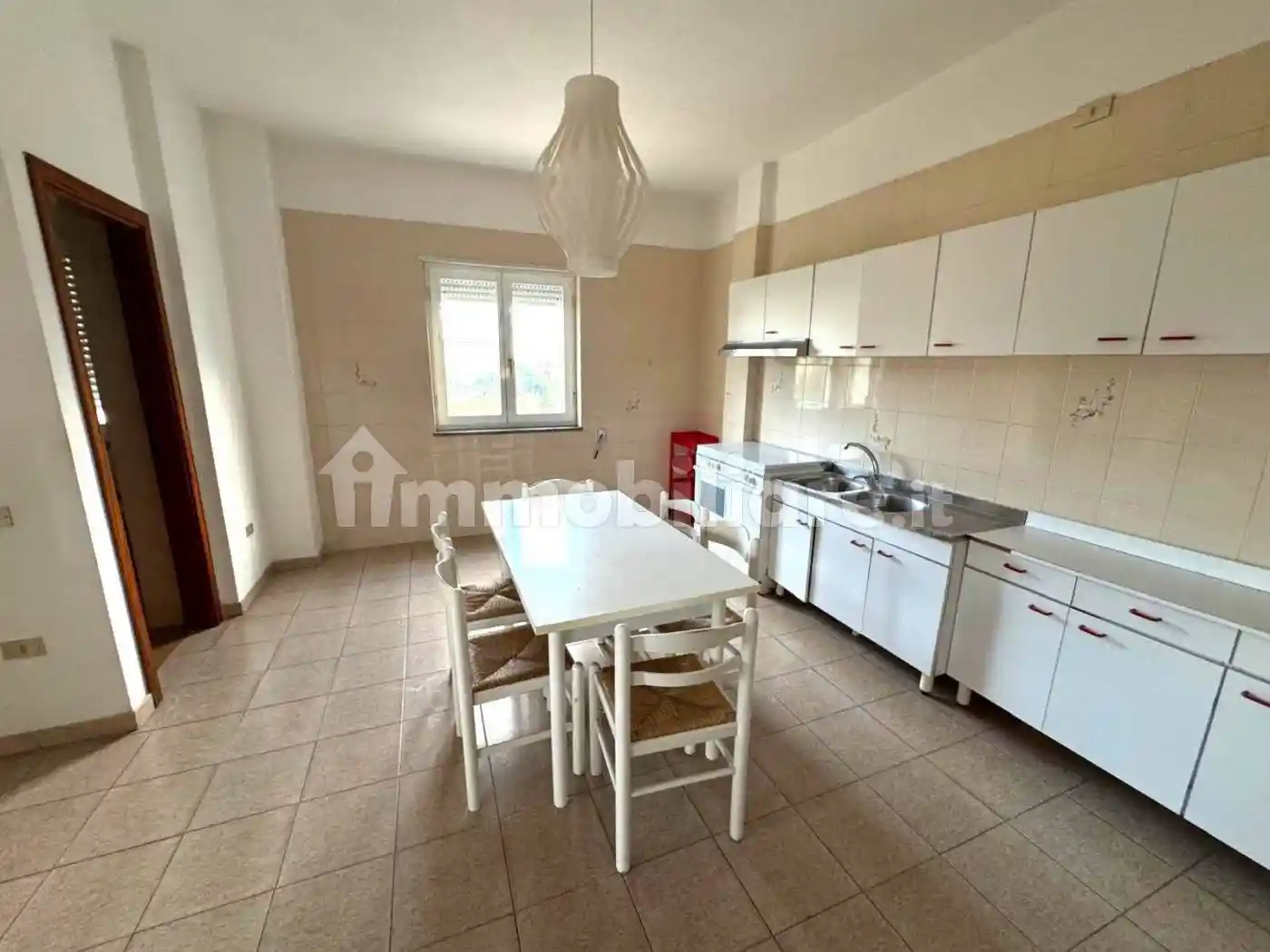 Quadrilocale ottimo stato, Centro, Sellia Marina - foto 3