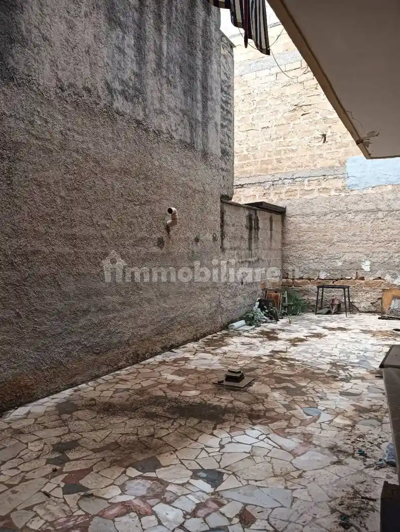 Appartamento in vendita a Palermo