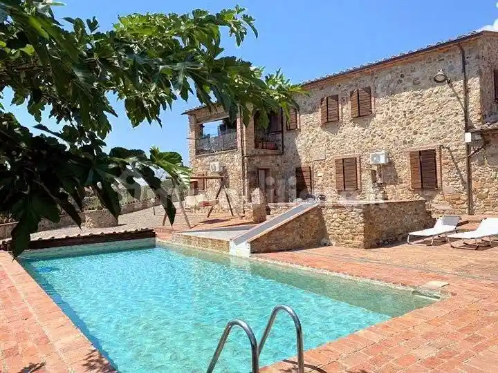 Rustico - Casale in vendita a Roccastrada