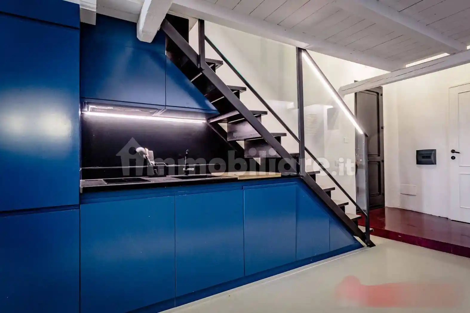 Trilocale via Corte d'Appello 14, Castello, Cagliari - foto 4