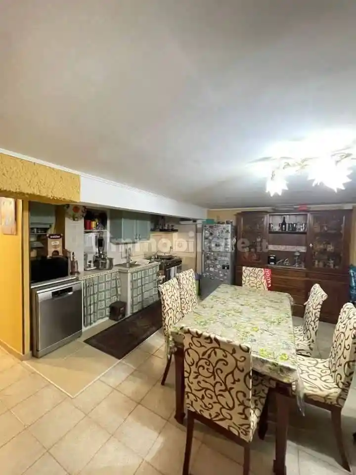 Villa in vendita a Latina