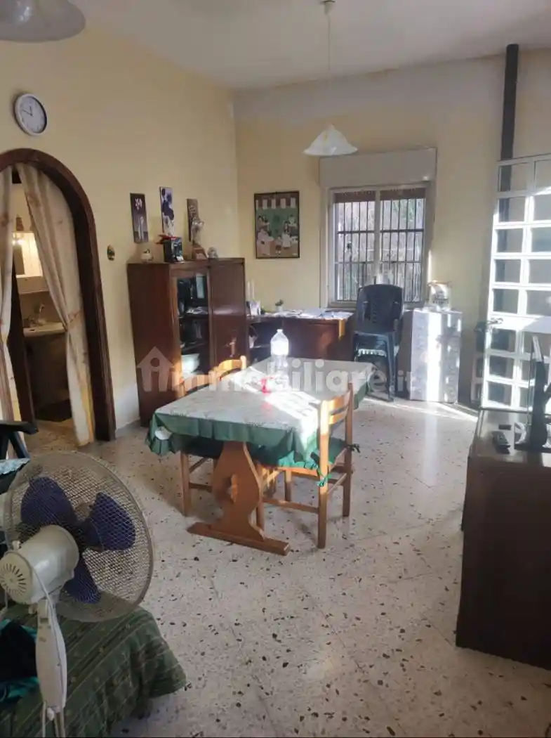 Villa in vendita a Montelepre