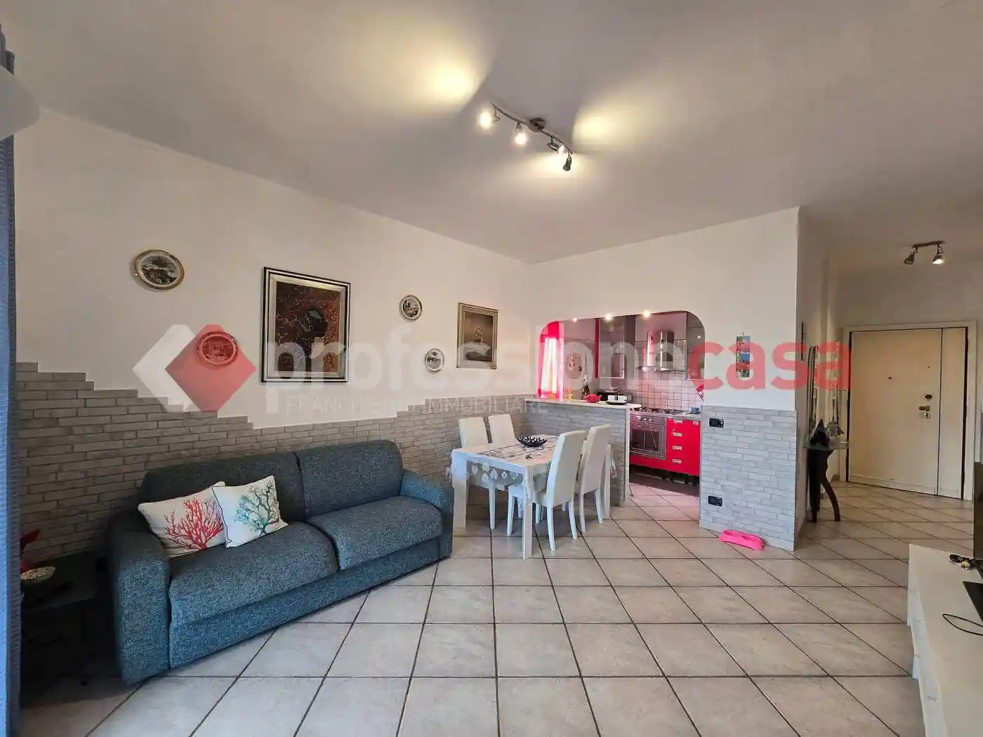 Appartamento in vendita a Ladispoli