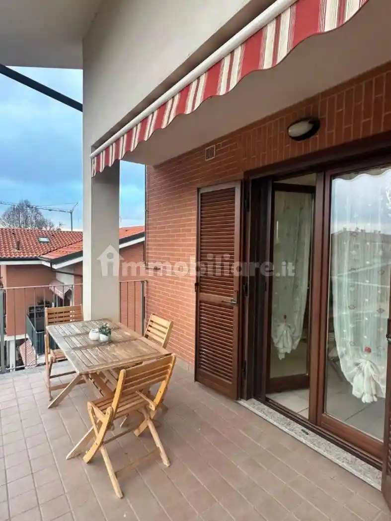 Appartamento in vendita a Santena