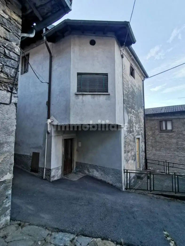 Terratetto unifamiliare via Roma 5, Centro, Blessagno - foto 2