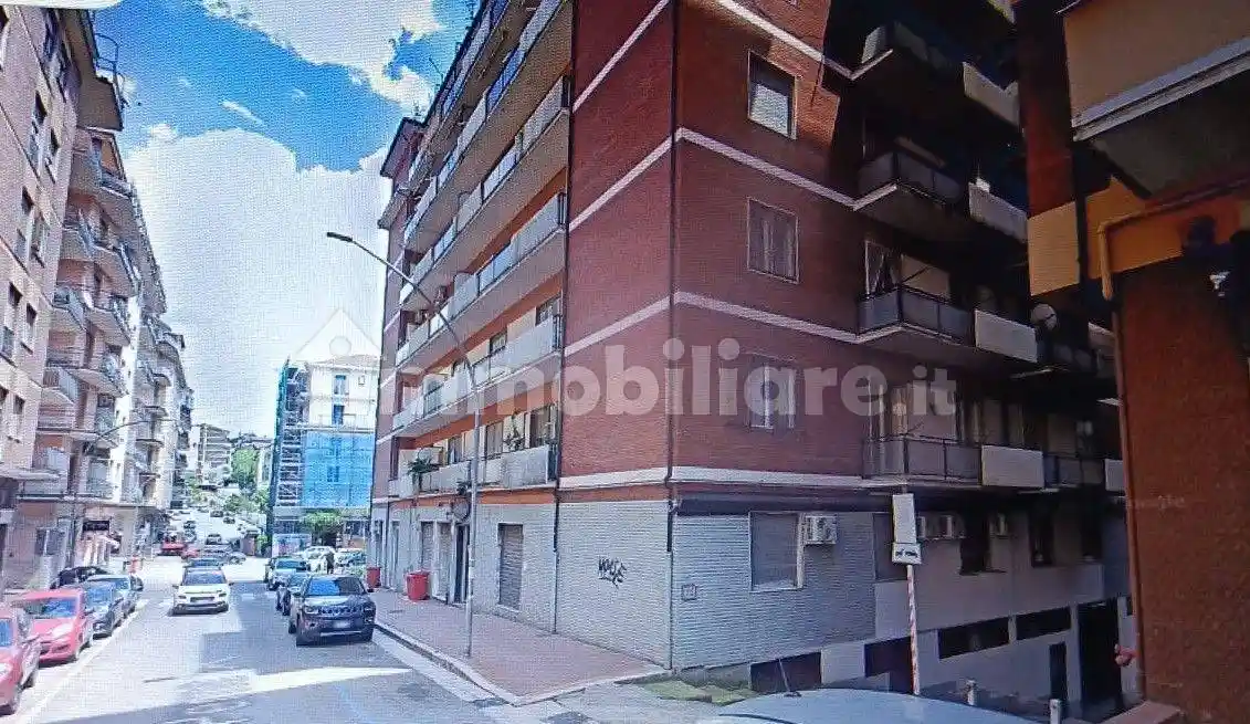 Appartamento via Piave 230, A. Annarumma, A. Gasperi, F. Tedesco, Avellino - foto 4