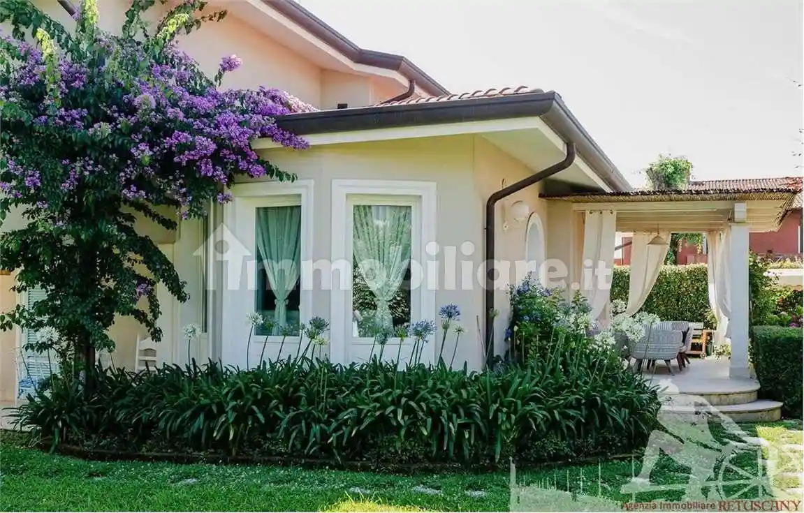 Villa in affitto a Forte dei Marmi