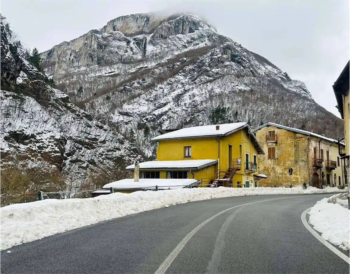 Casa indipendente in vendita a Ormea
