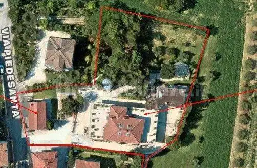 Villa in vendita a Morro d'Alba