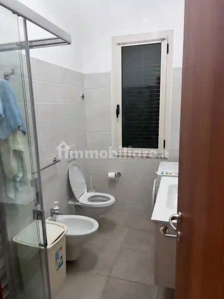 Quadrilocale via Camillo Benso di Cavour 65, Centro, Alba Adriatica - foto 4