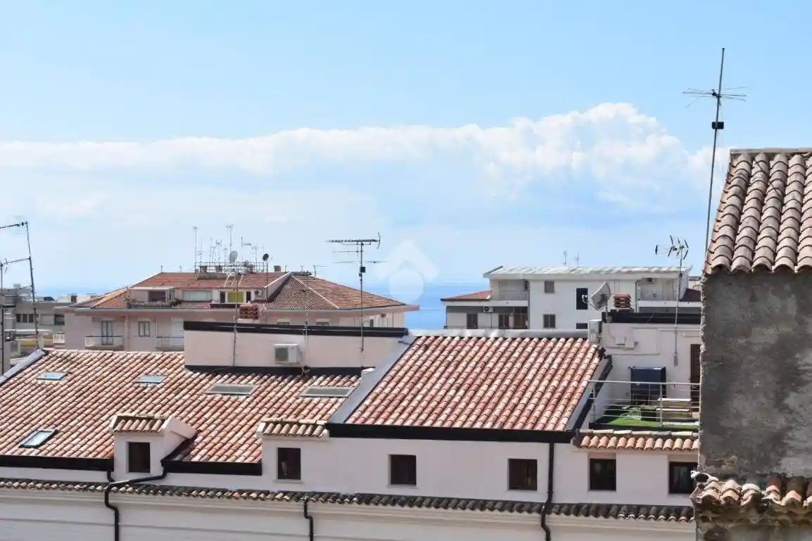 Trilocale via IV Maggio 12, Centro, Paola - foto 4