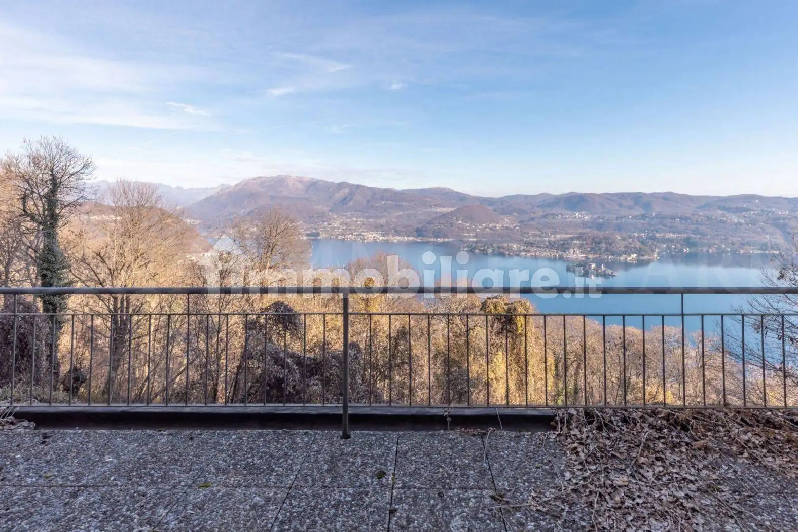 Appartamento in vendita a Madonna del Sasso