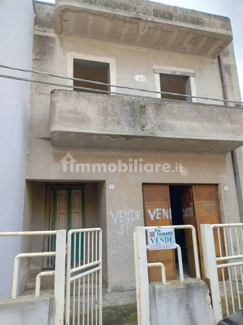 Villa in vendita a Guagnano