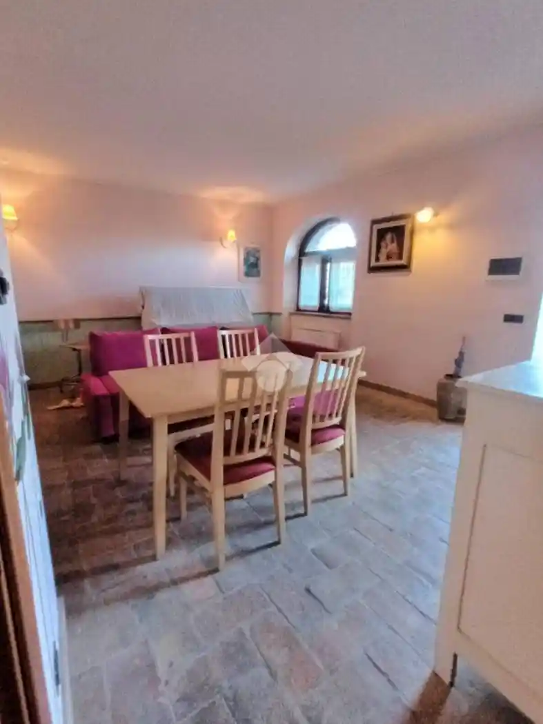 Casa indipendente in vendita a San Vito Romano