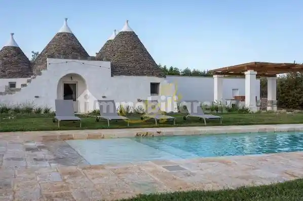 Rustico - Casale in vendita a Putignano