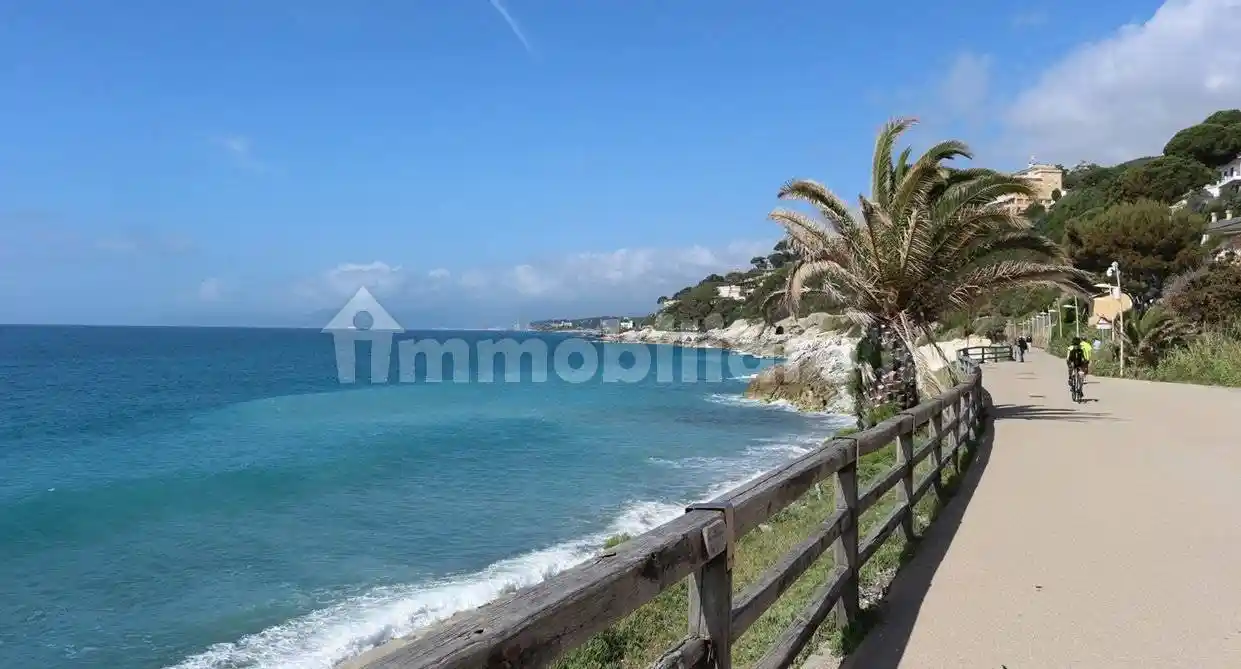 Appartamento in affitto a Varazze