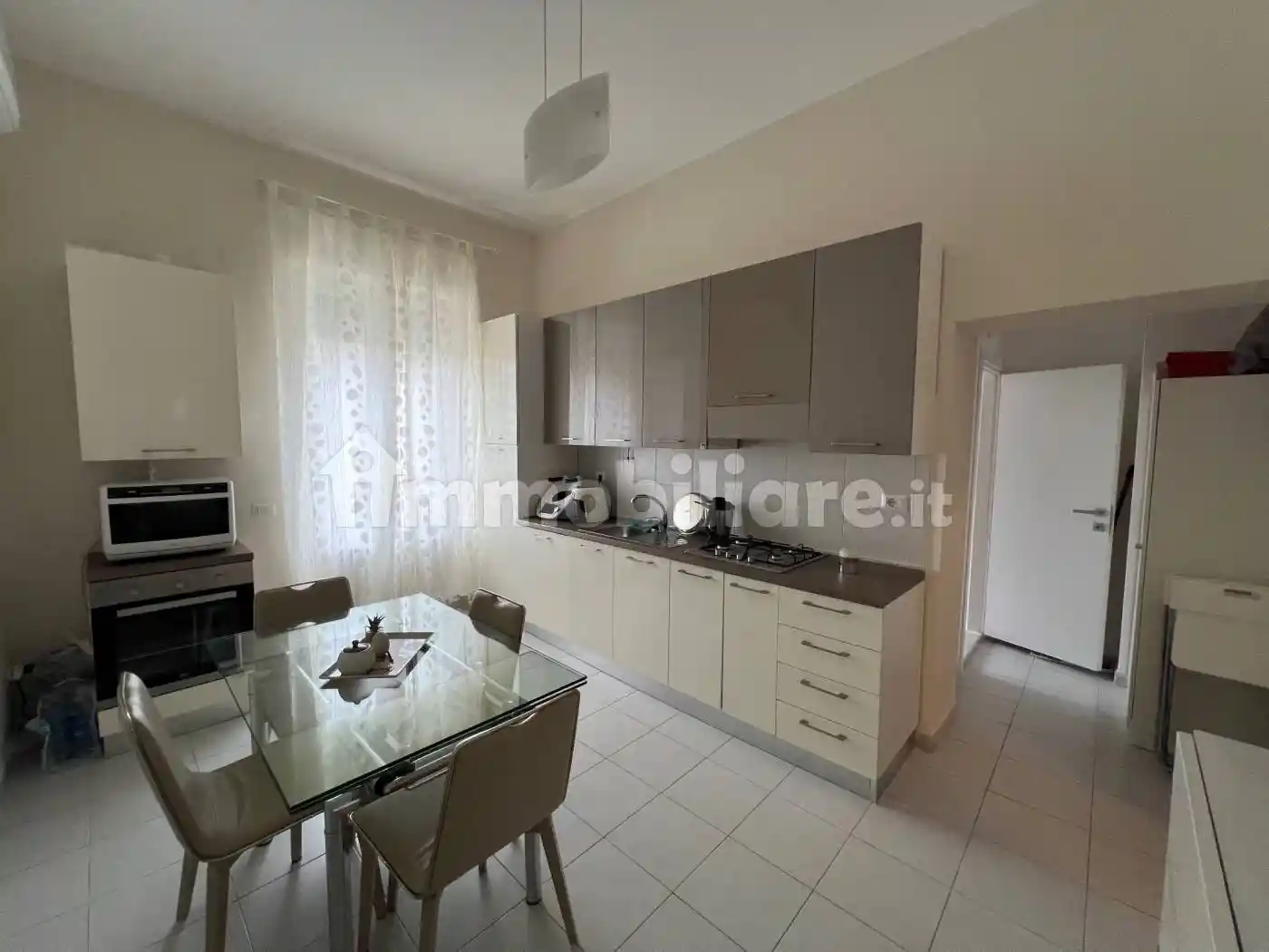 Trilocale via Generale Pennella 1, Venosa - foto 2