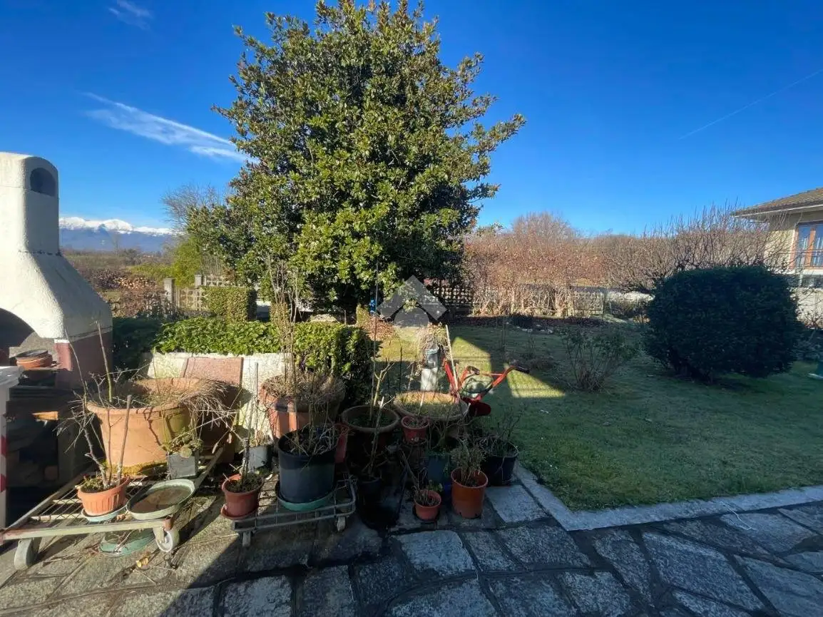 Villa bifamiliare Strada vecchia per aglie' 24, Centro, Cuceglio - foto 5