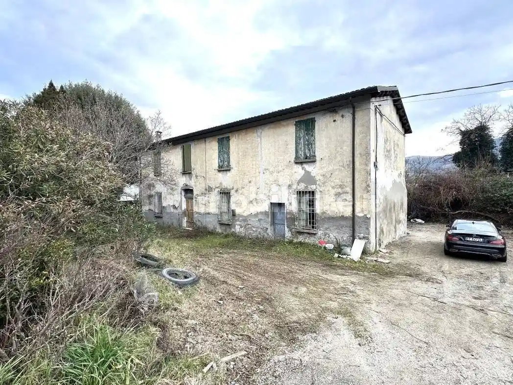 Villa in vendita a Brisighella