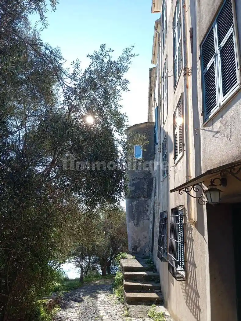 Appartamento in vendita a Cervo