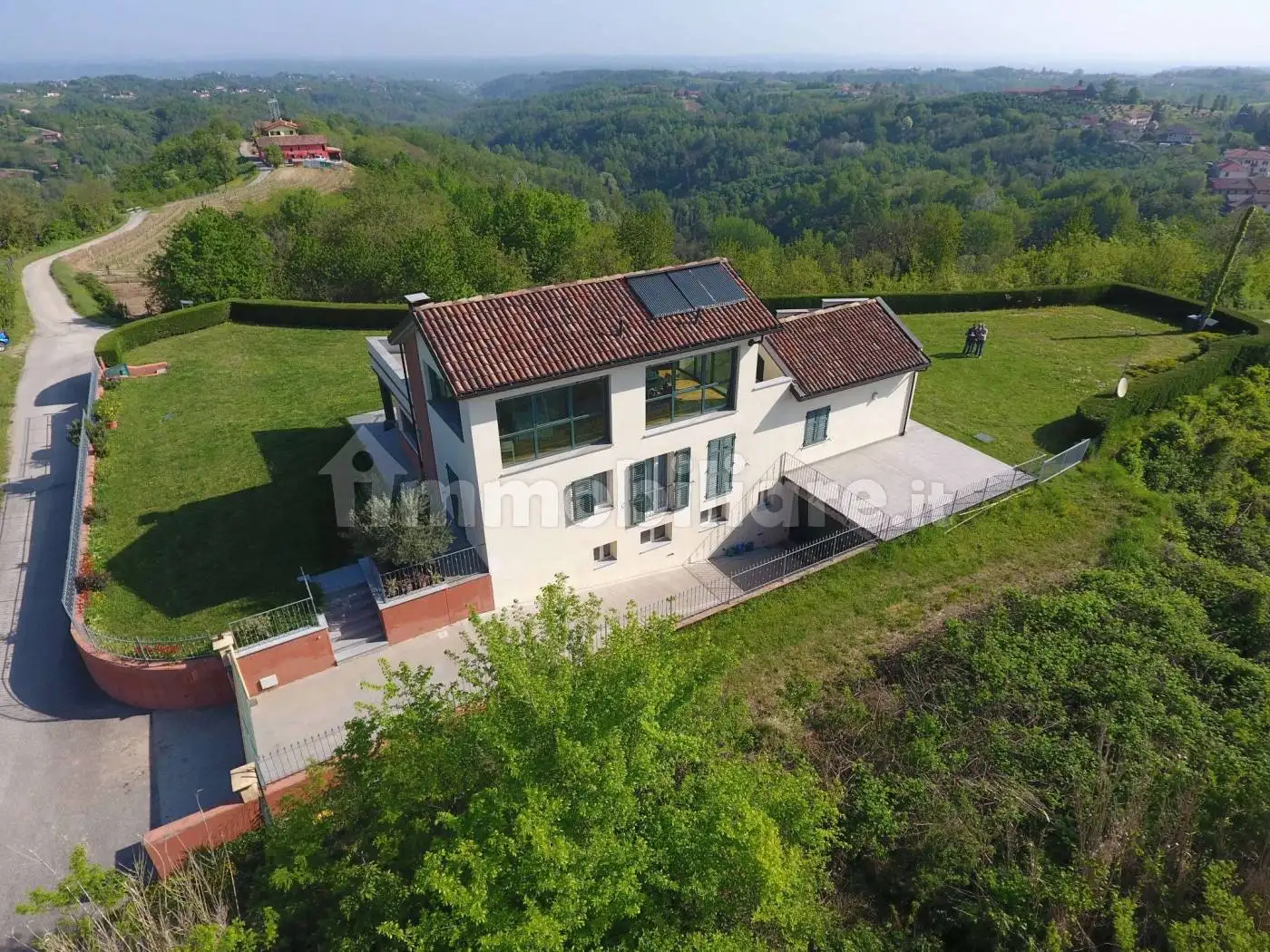 Villa in vendita a Montaldo Scarampi