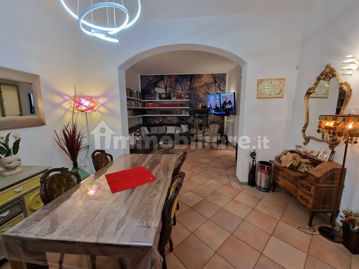 Casa indipendente in vendita a Forlì