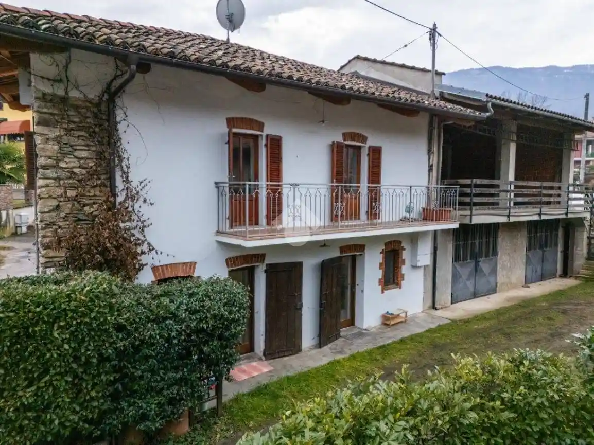 Casa indipendente in vendita a Pagno