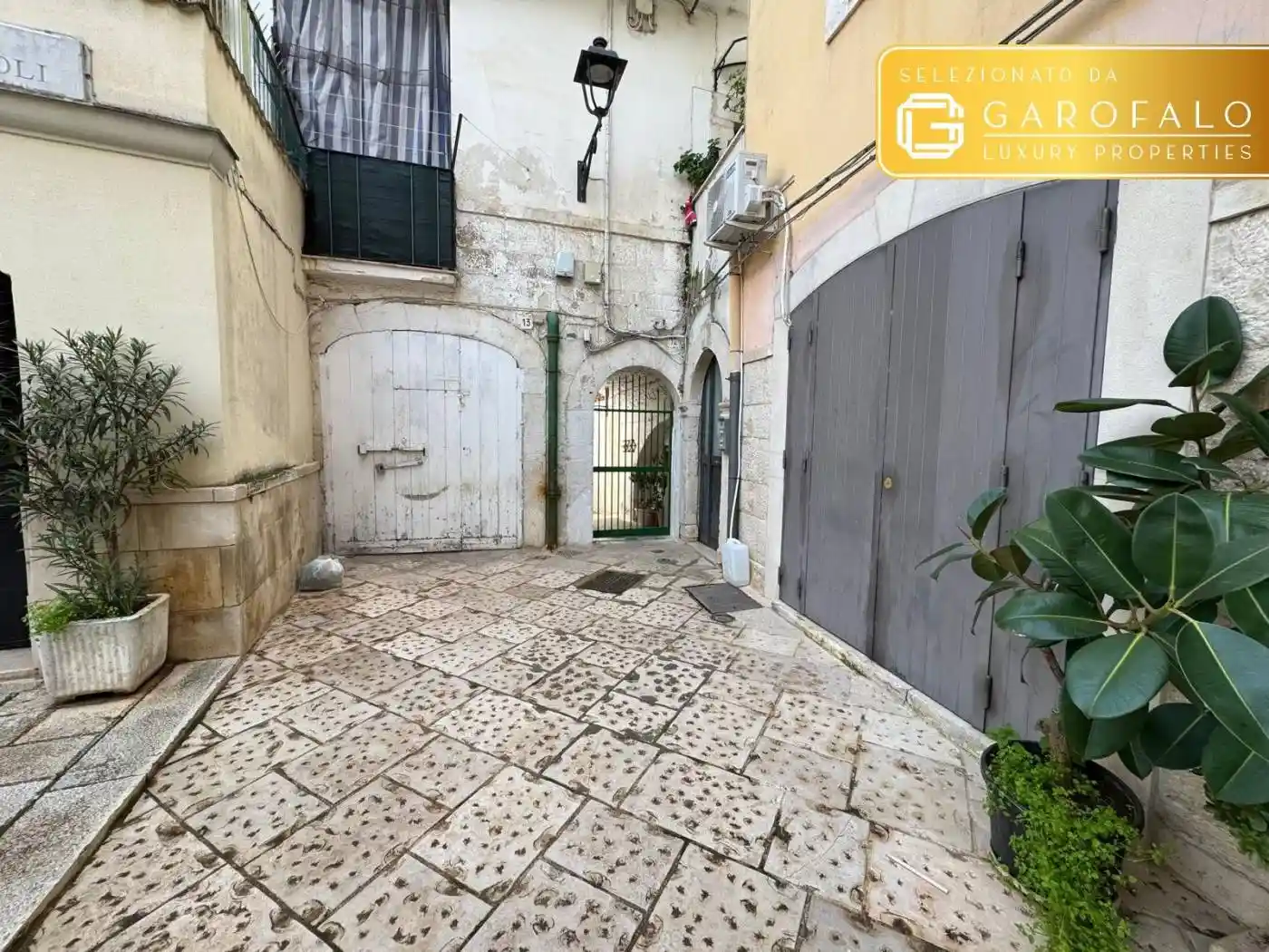 Palazzo - Edificio in vendita a Bitonto