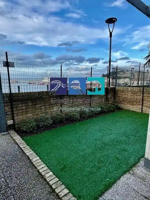 Appartamento in affitto a Ancona