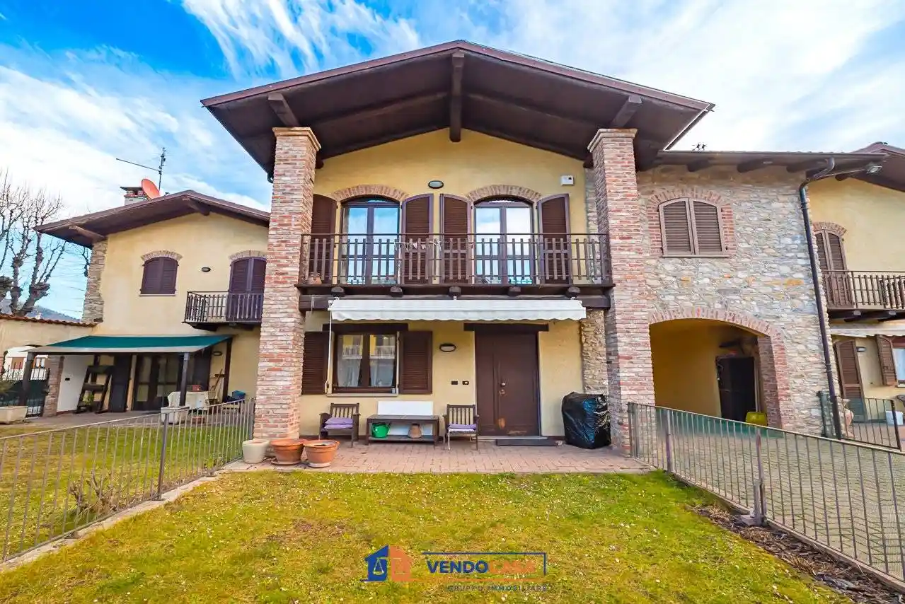 Villetta a schiera in vendita a Dronero