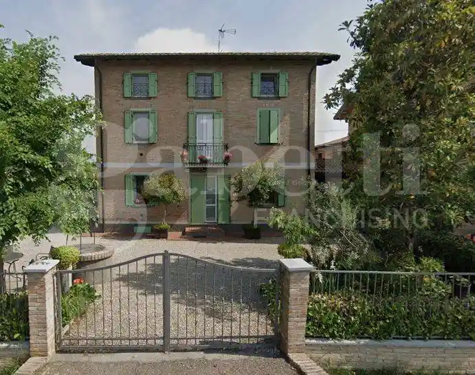 Villa in vendita a Modena