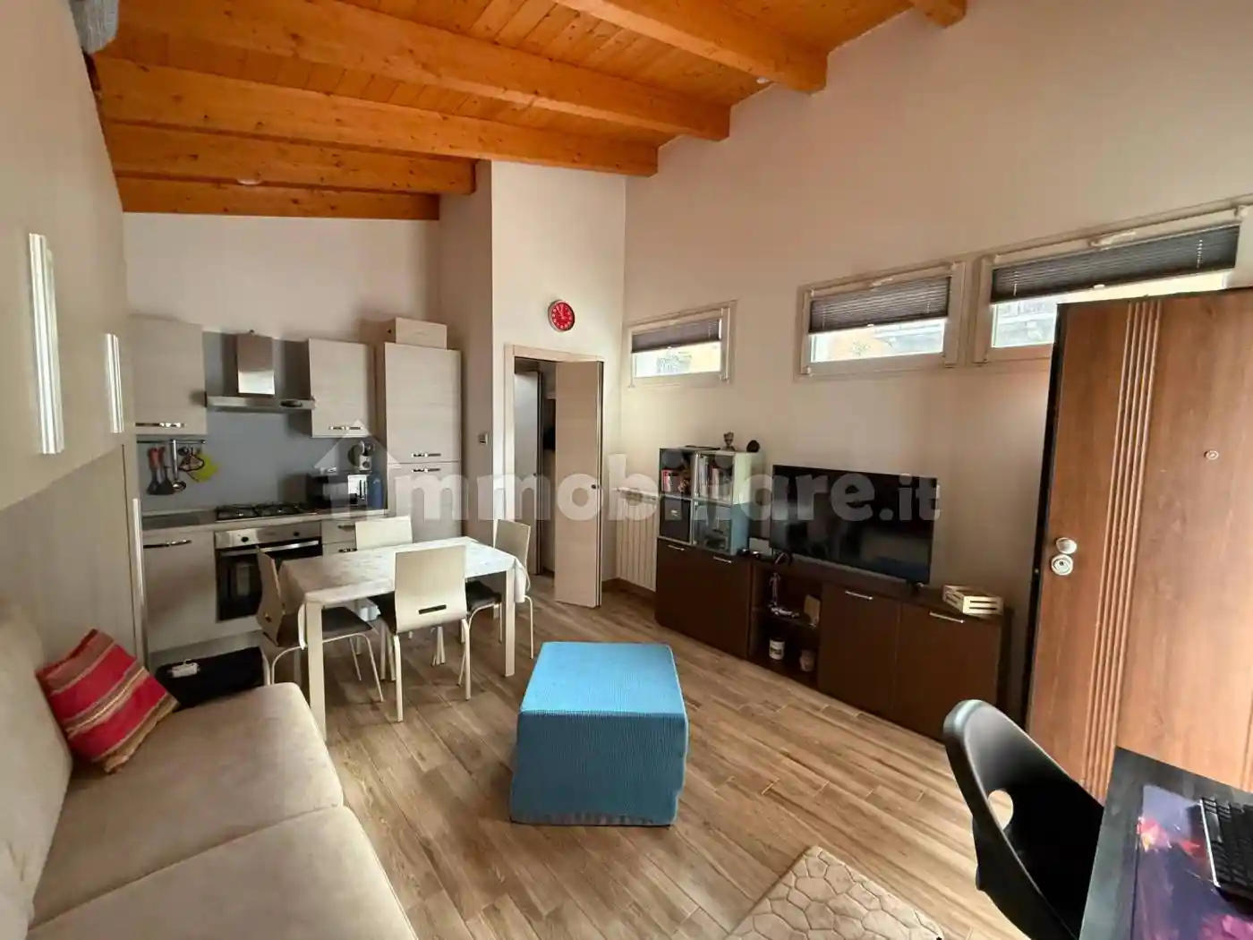 Monolocale via Col di Lana 12, San Biagio, Monza - foto 3