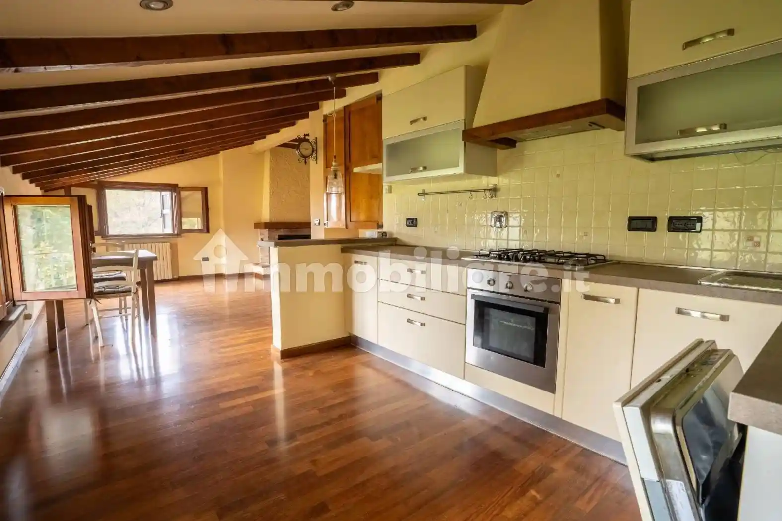 Trilocale via del Quaresimo, San Bartolomeo, Reggio Emilia - foto 3