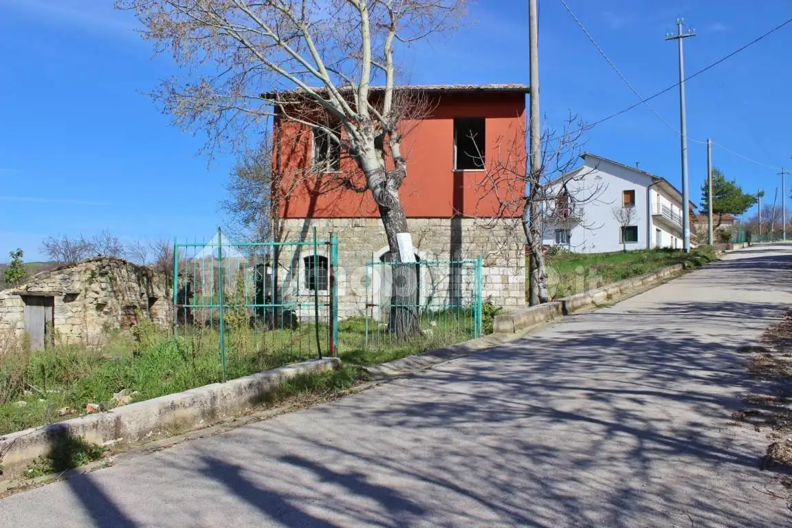 Rustico - Casale in vendita a Frigento