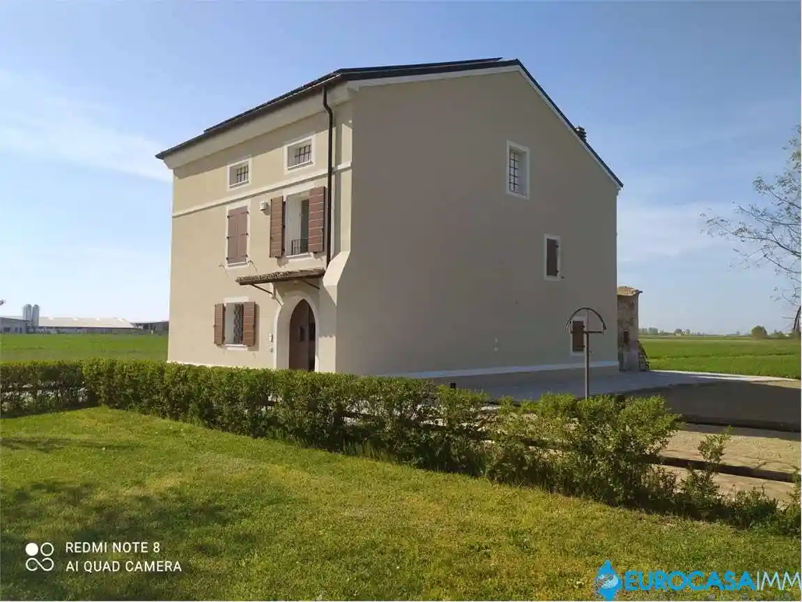 Villa in vendita a Moglia